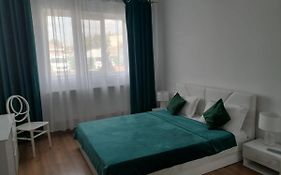 Casa Regala Ear
